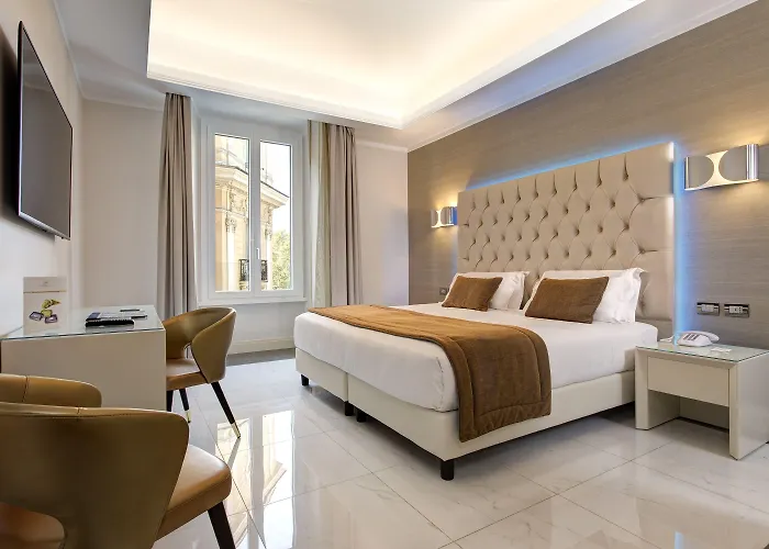 מלון Marcella Royal - Rooftop Garden 4*